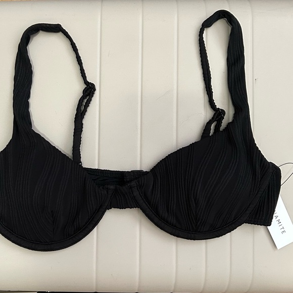 NWT Textured Underwire Bikini Top - Picture 4 of 5
